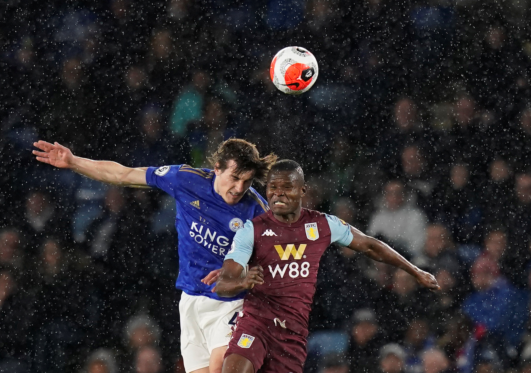 队在与其他 队在与其他